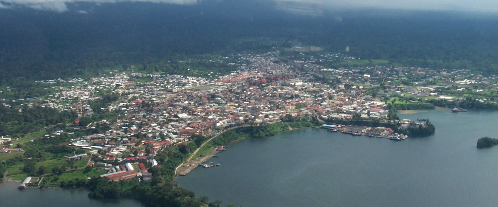 Malabo a 13-oct-01